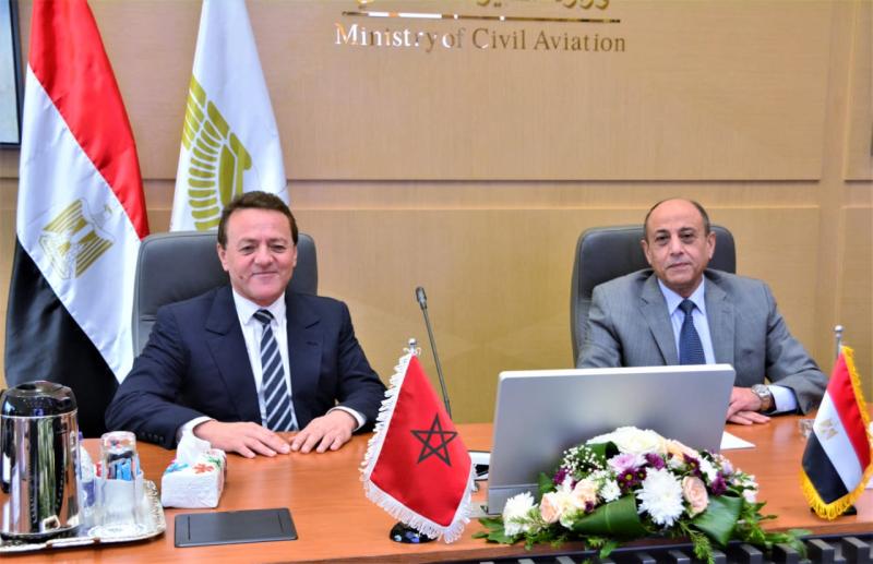 وزير الطيران يلتقي وزير النقل واللوجستيات المغربى لبحث آفاق التعاون المشترك