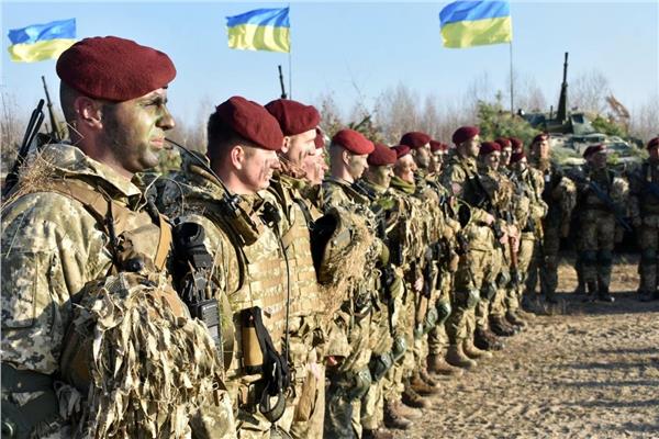 انشقاق جنود أوكرانيين عن نظام كييف وانضمامهم للجيش الروسي