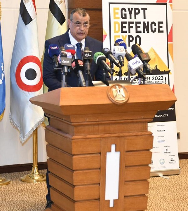 وزير الإنتاج الحربي: معرض إيديكس رسالة للعالم عن مدى تطوى مستوى الصناعات الدفاعية المصرية

