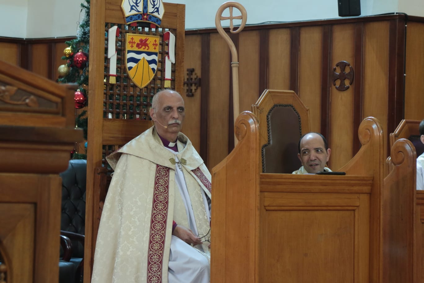رئيس الأسقفية يدعو المؤمنين لصلاة الاستعداد ضمن طقوس قداس الميلاد| صور 