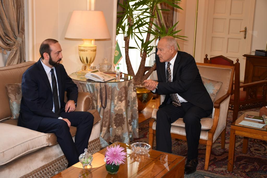 أبو الغيط يبحث مع وزير خارجية ارمينيا سبل تطوير التعاون ودعم القضية الفلسطينية