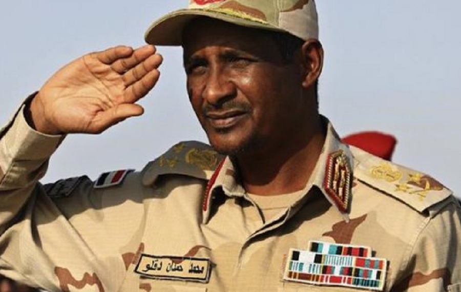 حميدتي: تاجر الجمال الذي يسعى للسيطرة على السودان 