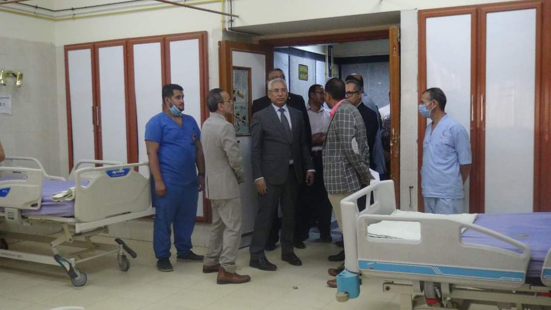 رئيس جامعة المنيا يتفقد مستشفى القلب والصدر الجامعي بالمنيا الجديدة