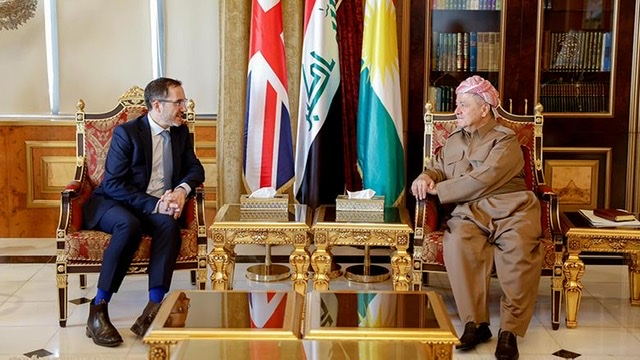 بارزاني يناقش توطيد العلاقات الكردية مع بريطانيا وفرنسا
