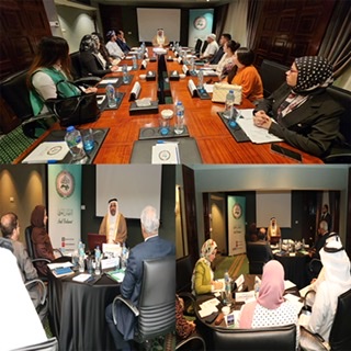 العسومي يفتتح عدد من البرامج المتخصصة التي ينظمها مركز الدبلوماسية البرلمانية العربية