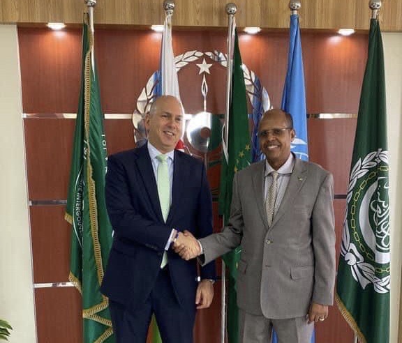 وزير خارجية جيبوتي يستقبل السفير المصري بمناسبة إنتهاء  فترة عمله