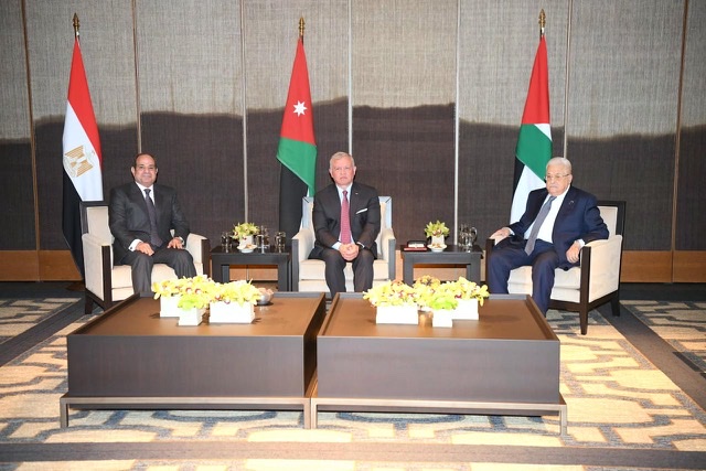 القمة الثلاثية بالأردن تؤكد الرفض التام لإعادة احتلال أجزاء من غزة وضرورة تمكين أهالي القطاع من العودة إلى ديارهم