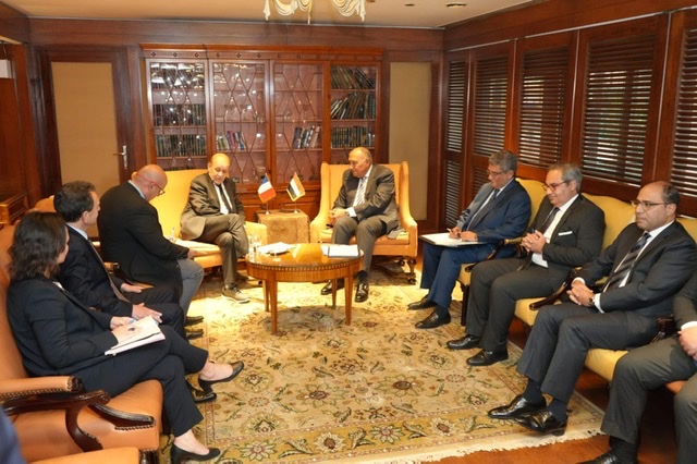 تفاصيل لقاء وزير الخارجية و المبعوث الرئاسي الفرنسي إلى لبنان