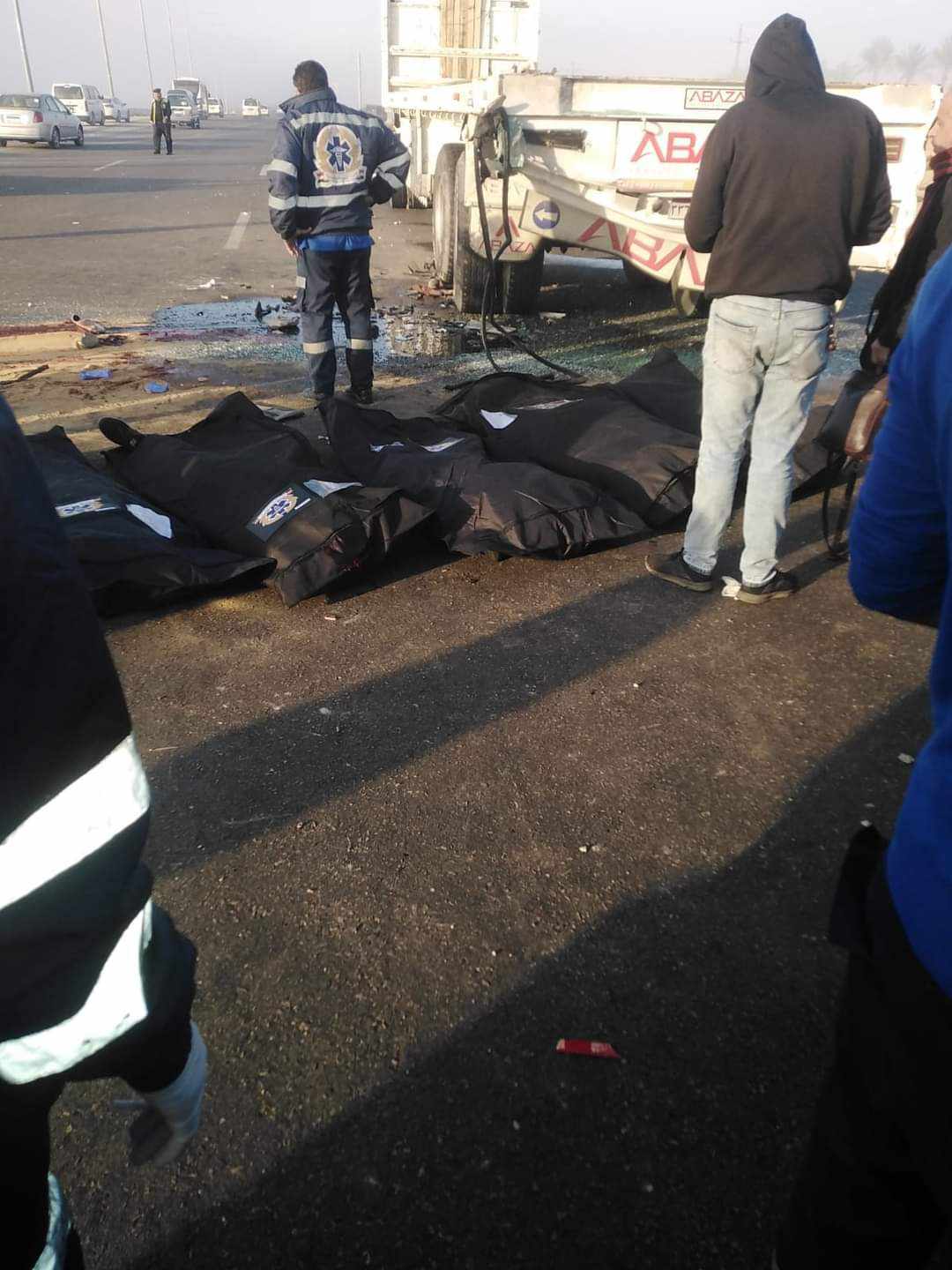 مصرع 5 أشخاص نتيجة تصادم سيارتين على طريق مصر الإسماعيلية

