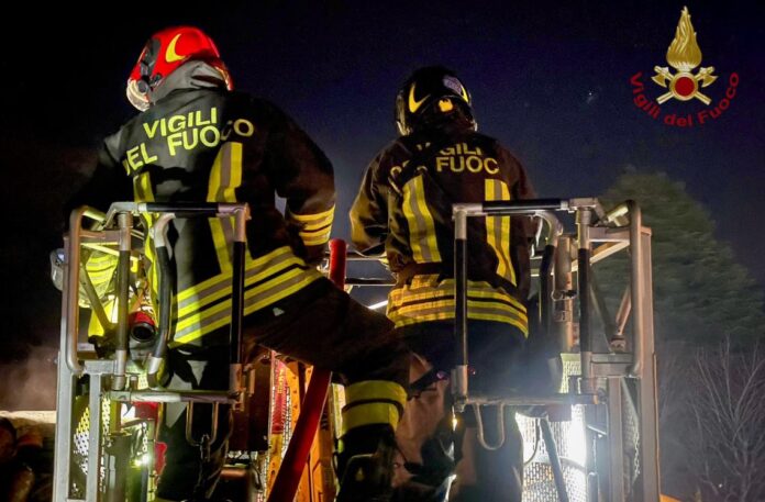 حريق مأساوي في بولونيا..  وفاة أم وأطفالها الثلاثة في حادث ليلي مدمر