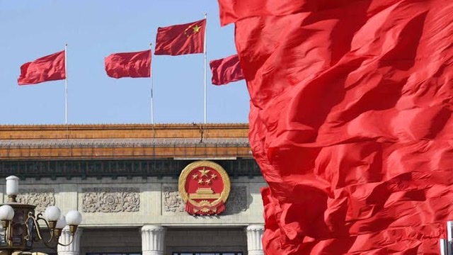 قيادة الحزب الشيوعي الصيني تجتمع لمناقشة مسودة تقرير عمل الحكومة
