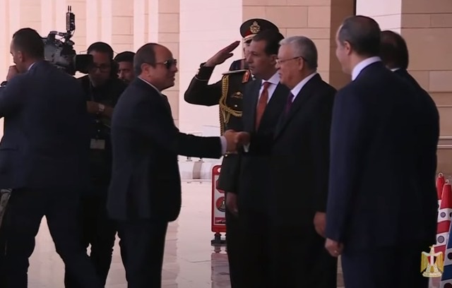 مراسم استقبال رسمية للرئيس السيسي بمقر مجلس النواب بالعاصمة الإدارية