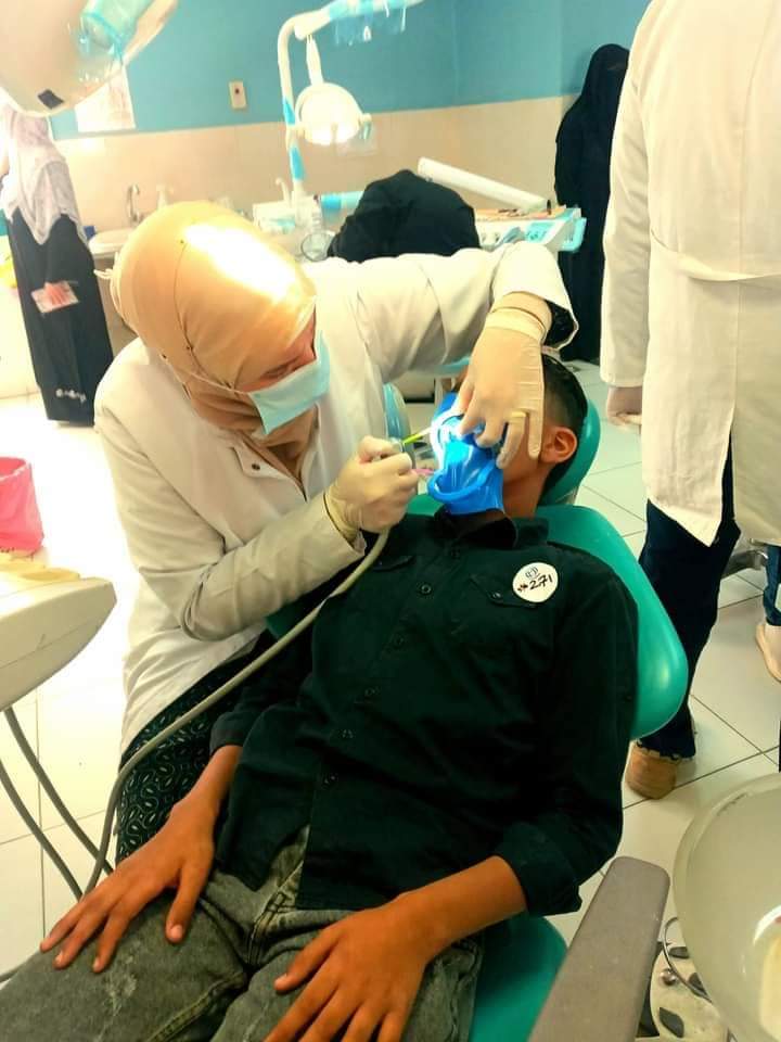 مستشفى كلية طب الأسنان بجامعة المنيا تُقدم أكثر من 400  خدمة علاجية مجانية بقافلتها الطبية لأطفال المحافظة  