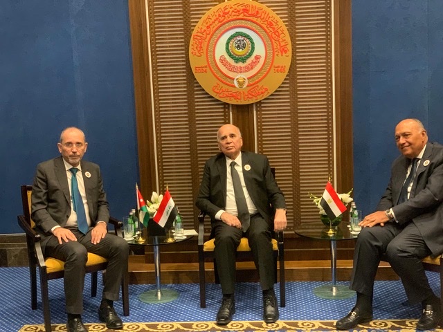 وزير الخارجية : موقف مصر ثابت بدعم استقرار العراق والأردن ضد أية محاولات للنيل منهما
