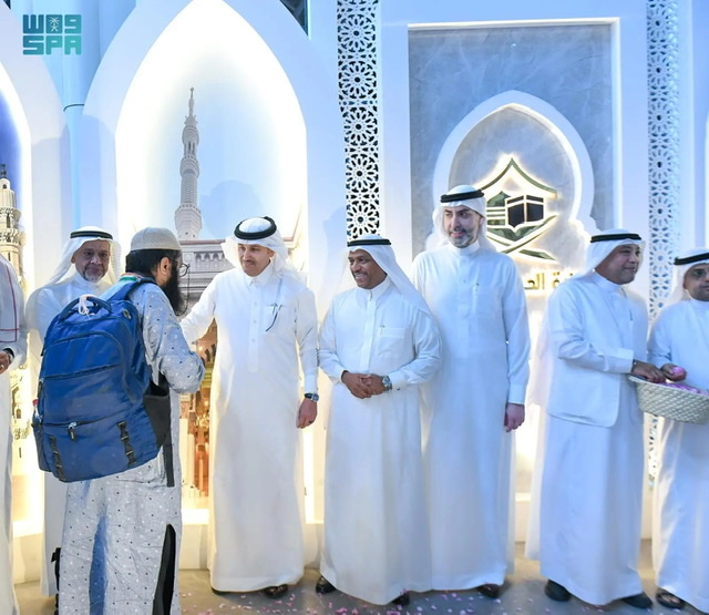المملكة تستقبل أولى رحلات الحجاج لهذا العام في مطار الأمير محمد بن عبدالعزيز الدولي بالمدينة المنورة