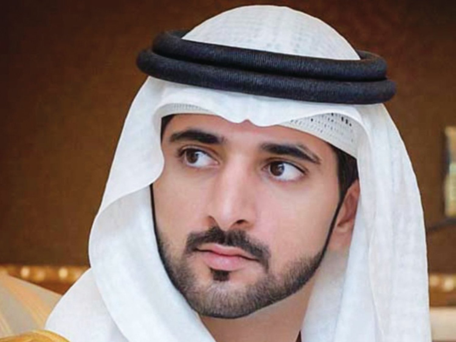 تعيين ولي عهد دبي وزيراً للدفاع.. ليصبح ثاني من يشغل المنصب في تاريخ الإمارات
