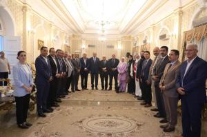محافظ المنيا يلتقي الهيئة البرلمانية لحزب مستقبل وطن

ويؤكد: 