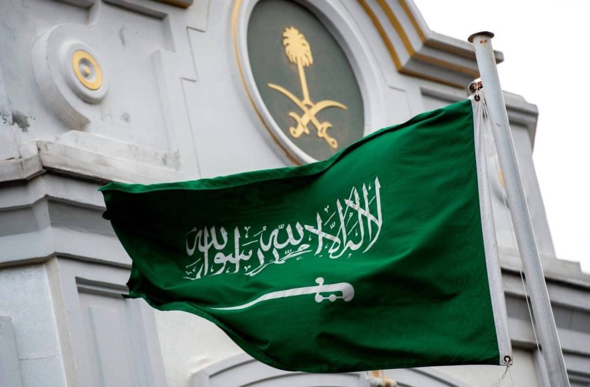 الخارجية السعودية تشيد بسرعة وكفاءة سلطنة عُمان في التعامل مع حادثة إطلاق النار بمسقط






