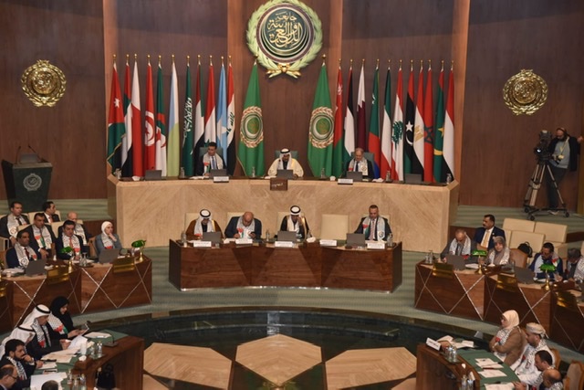 البرلمان العربي: قرار الكنيست حول تصنيف الأونروا منظمة إرهابية تحد سافر للقانون الدولي