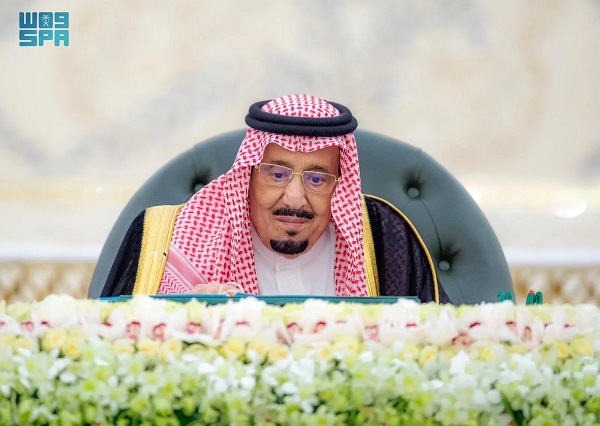 الوزراء السعودي يدعو المجتمع الدولي إلى الاضطلاع بمسؤولياتهم لوقف التوترات في المنطقة

