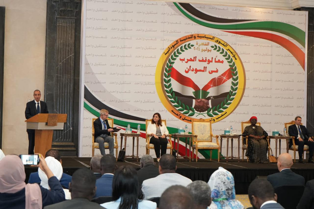 وزير الخارجية والهجرة يفتتح مؤتمر القوى السياسية والمدنية السودانية