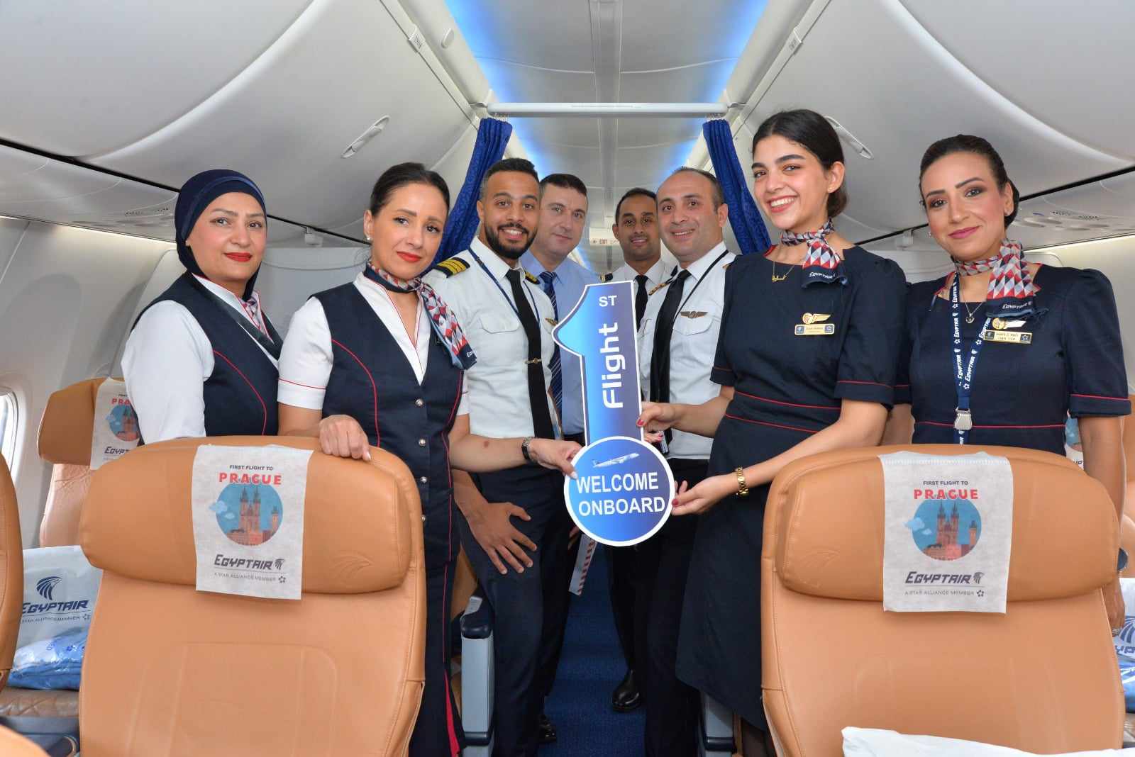 مصر للطيران تواصل خطتها التوسعية ...

وتفتتح خط طيران مباشر بين القاهرة والعاصمة التشيكية براغ

