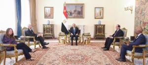 السيسي يؤكد لرئيس الاستخبارات الأمريكية موقف مصر الرافض لاستمرار العمليات العسكرية بغزة