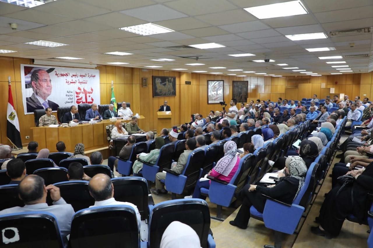 محافظ المنيا يوجه برفع درجة الاستعداد القصوى للانتخابات ومواجهة مخاطر السيول