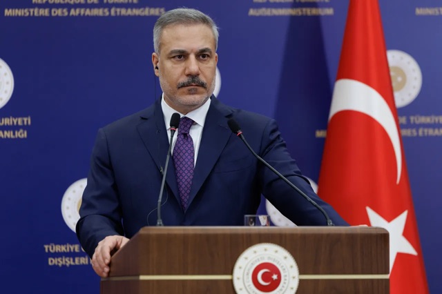 وزير خارجية تركيا: لا نقبل بكيان موازٍ في حلب والمرحلة تتطلب وحدة وطنية سورية
