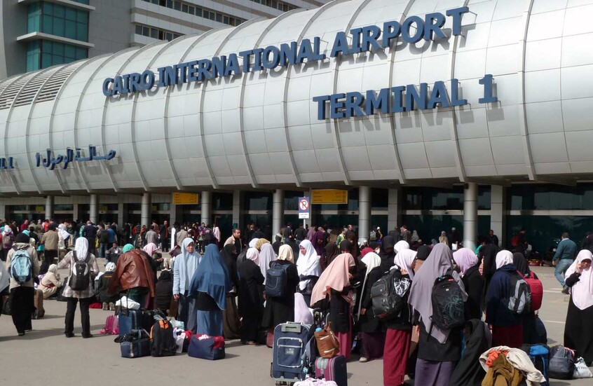 مصدر أمني ينفى رسميا فرض ضوابط جديدة لدخول السوريين إلى مصر