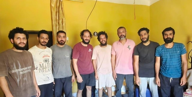 الخارجية تعلن الإفراج عن البحارة المصريين المختطفين على متن سفينة في الصومال