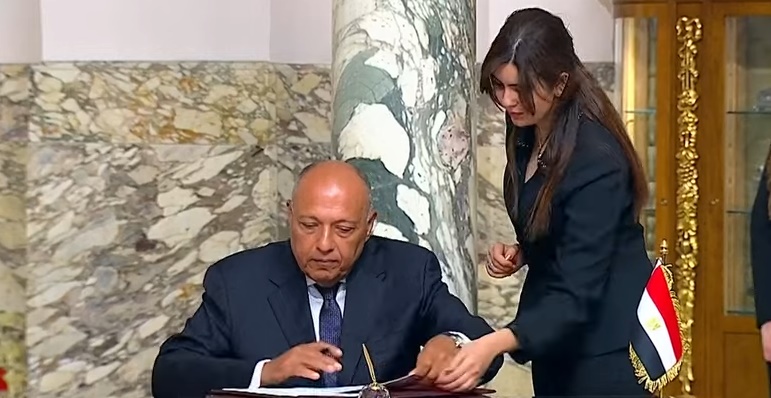 بالفيديو..  السيسي ونظيره الأذربيجاني يشهدان مراسم توقيع عدد من الاتفاقيات المشتركة
