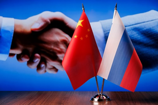 الصين: مستعدون للتعاون مع روسيا لإنهاء الأزمة في الشرق الأوسط